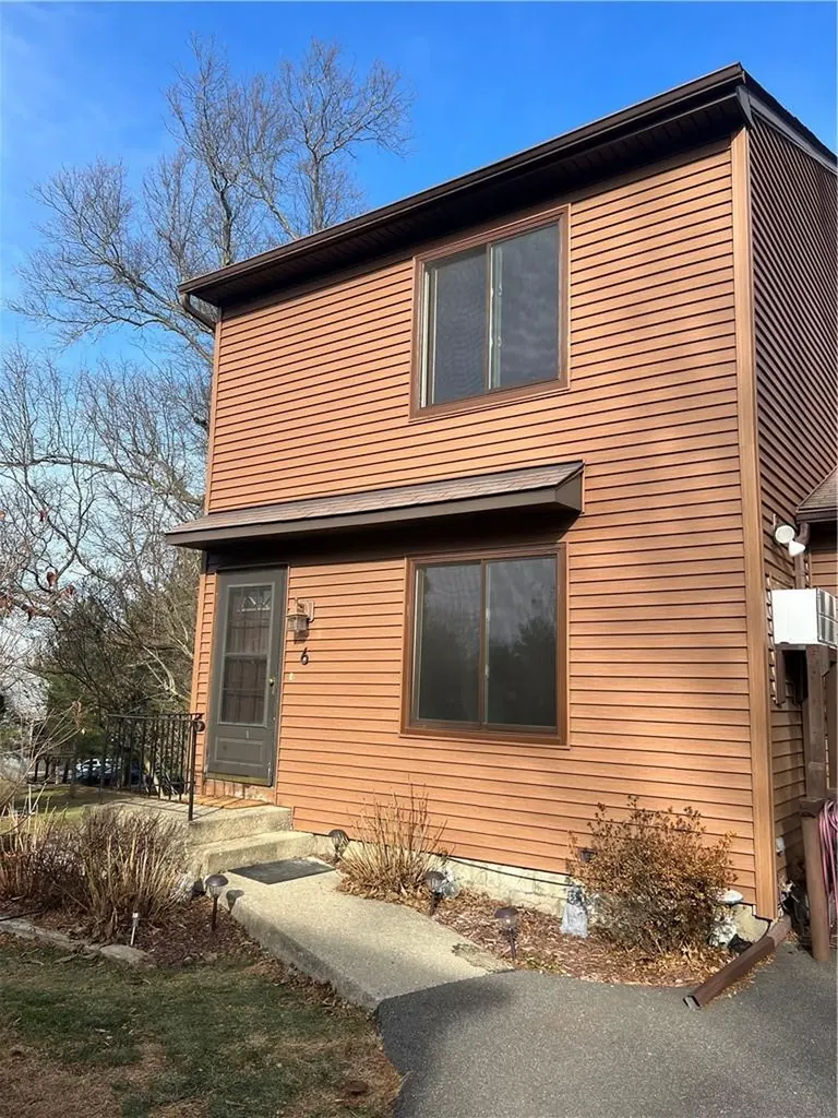 6 Hilltop Circle Fishkill NY 12524
