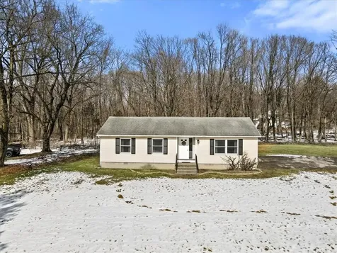 106 Old Glenham Road Fishkill NY 12524