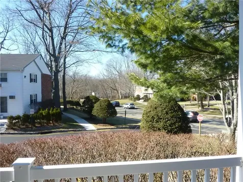 131 Doxbury Lane Suffern NY 10901