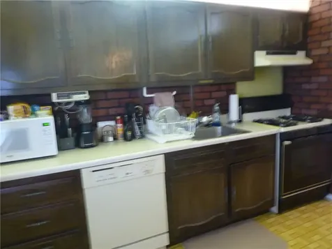 131 Doxbury Lane Suffern NY 10901