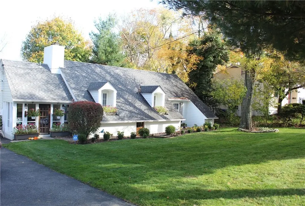 48 Whittington Road White Plains NY 10607