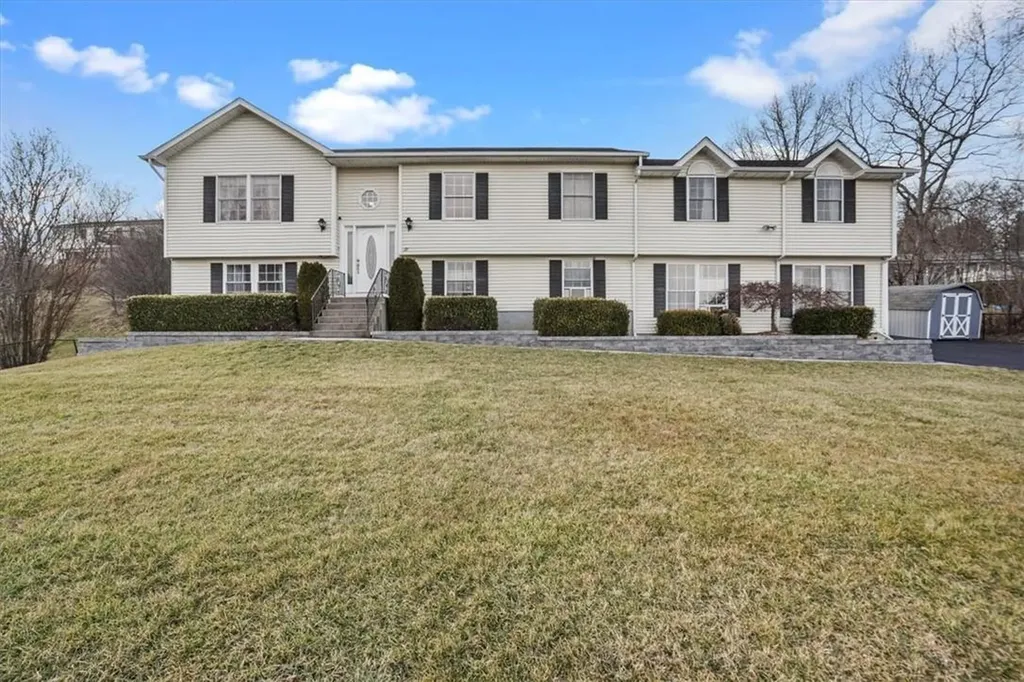 29 Placid Avenue Middletown NY 10941