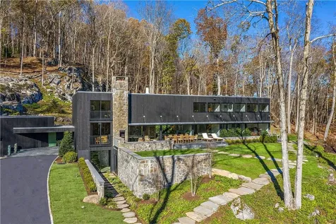 147 Mianus River Road Bedford NY 10506