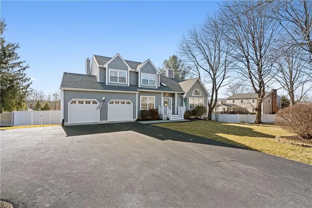 107 Wayacross Road Mahopac NY 10541