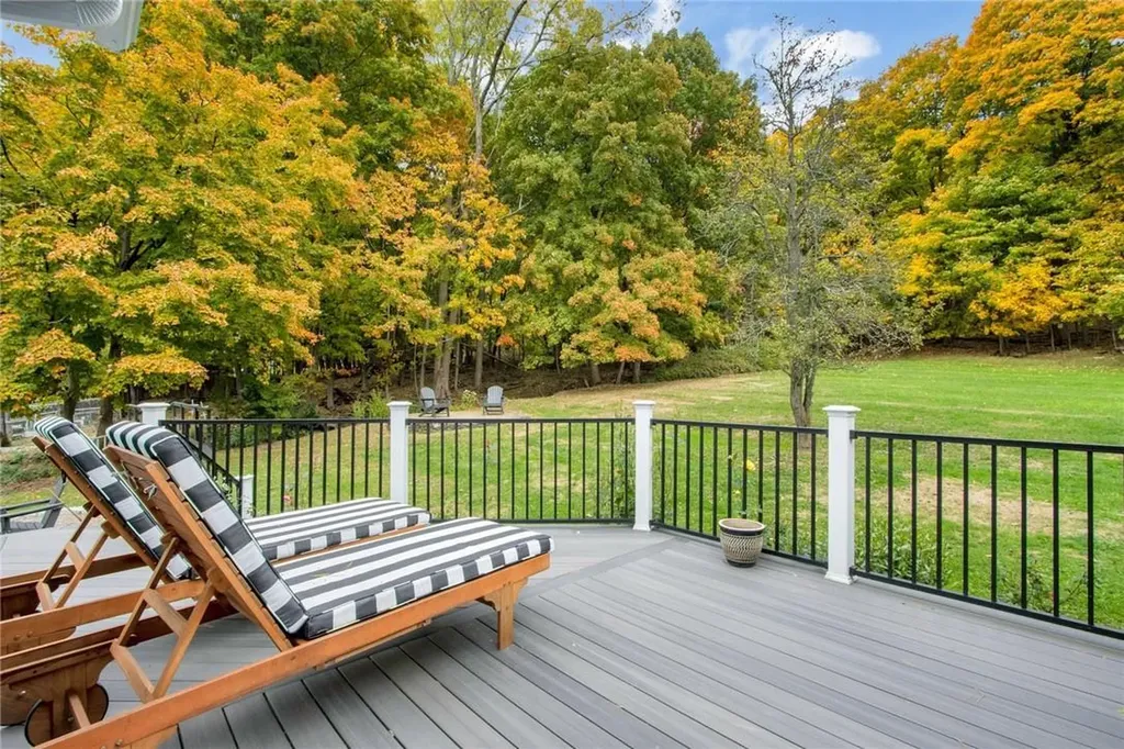 5 Cherry Hill Road Cornwall NY 12518