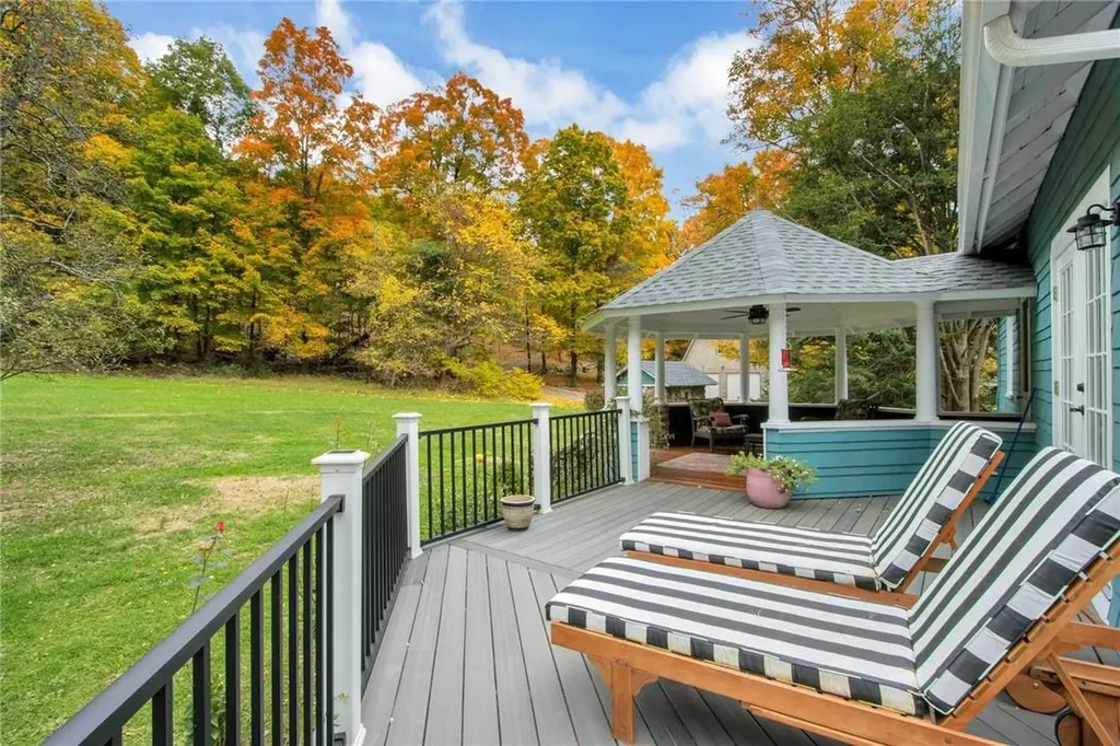 5 Cherry Hill Road Cornwall NY 12518