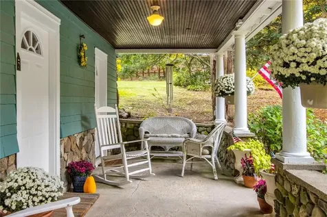 5 Cherry Hill Road Cornwall NY 12518