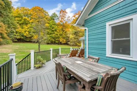 5 Cherry Hill Road Cornwall NY 12518