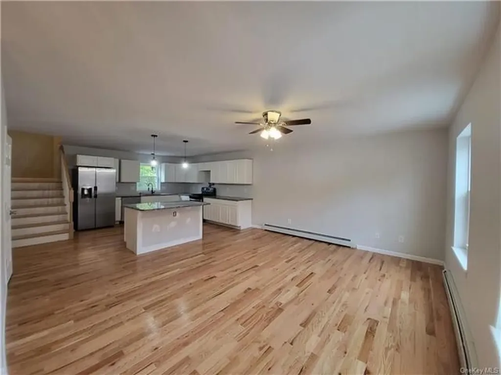 40 Beacon Street Middletown NY 10940