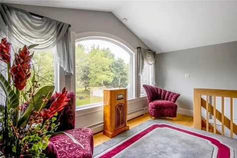 14 Marthas Way Washingtonville NY 10992