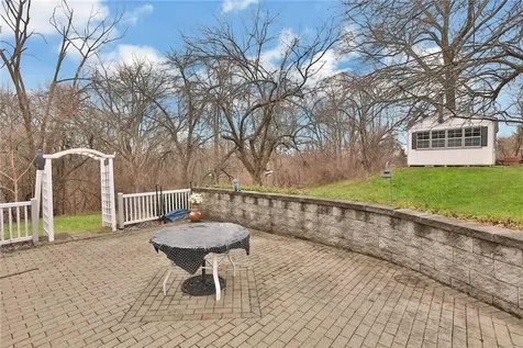 14 Marthas Way Washingtonville NY 10992