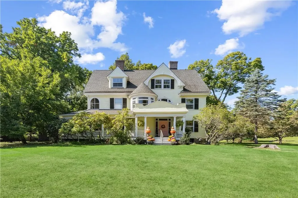 25 Maple Avenue Warwick NY 10990