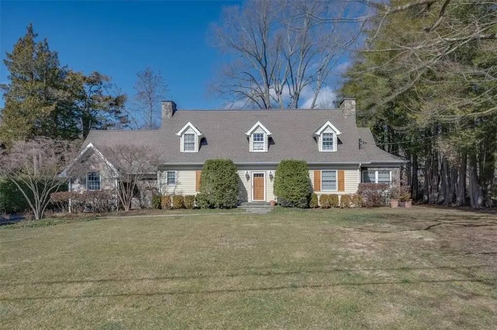 5 Loch Lane Rye Brook NY 10573