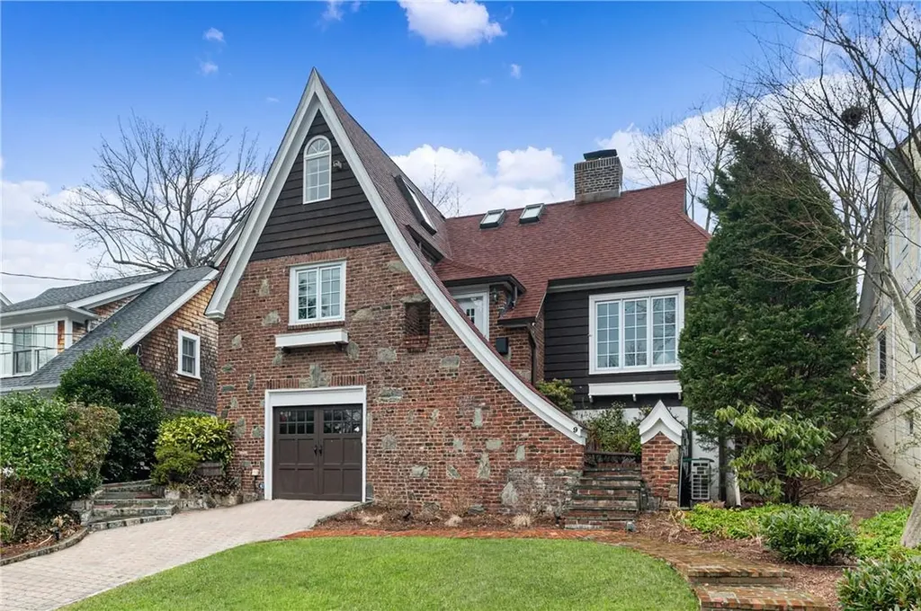9 Harmony Drive Larchmont NY 10538