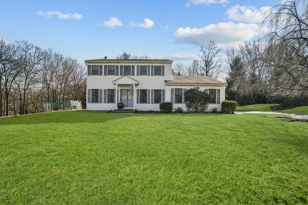 12 Mountainview Avenue Suffern NY 10901
