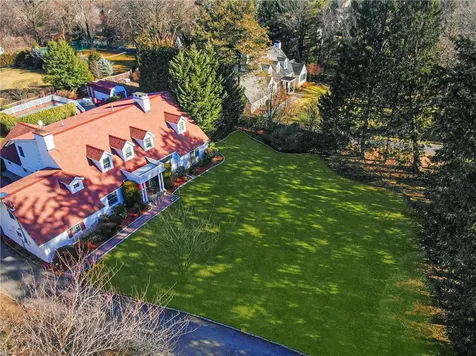 898 North Street White Plains NY 10605