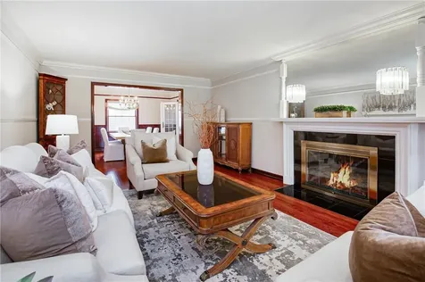 898 North Street White Plains NY 10605