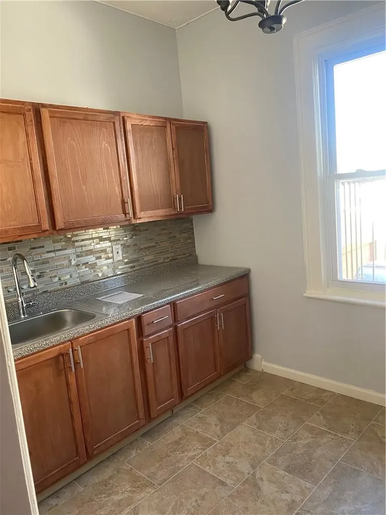 213 E Prospect Avenue Mount Vernon NY 10550