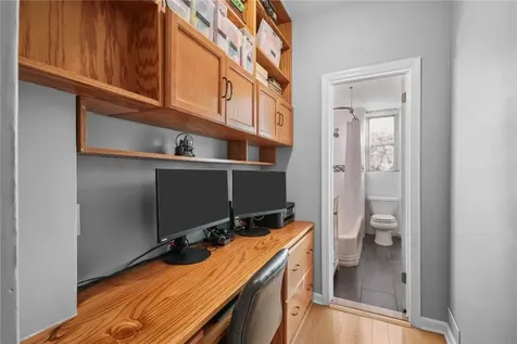 235 Garth Road Scarsdale NY 10583