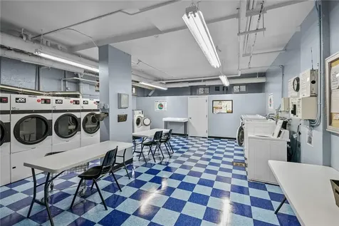 235 Garth Road Scarsdale NY 10583