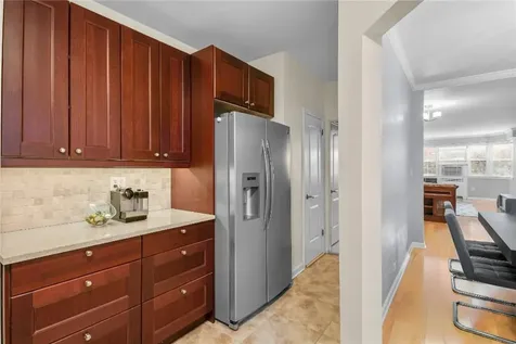 235 Garth Road Scarsdale NY 10583