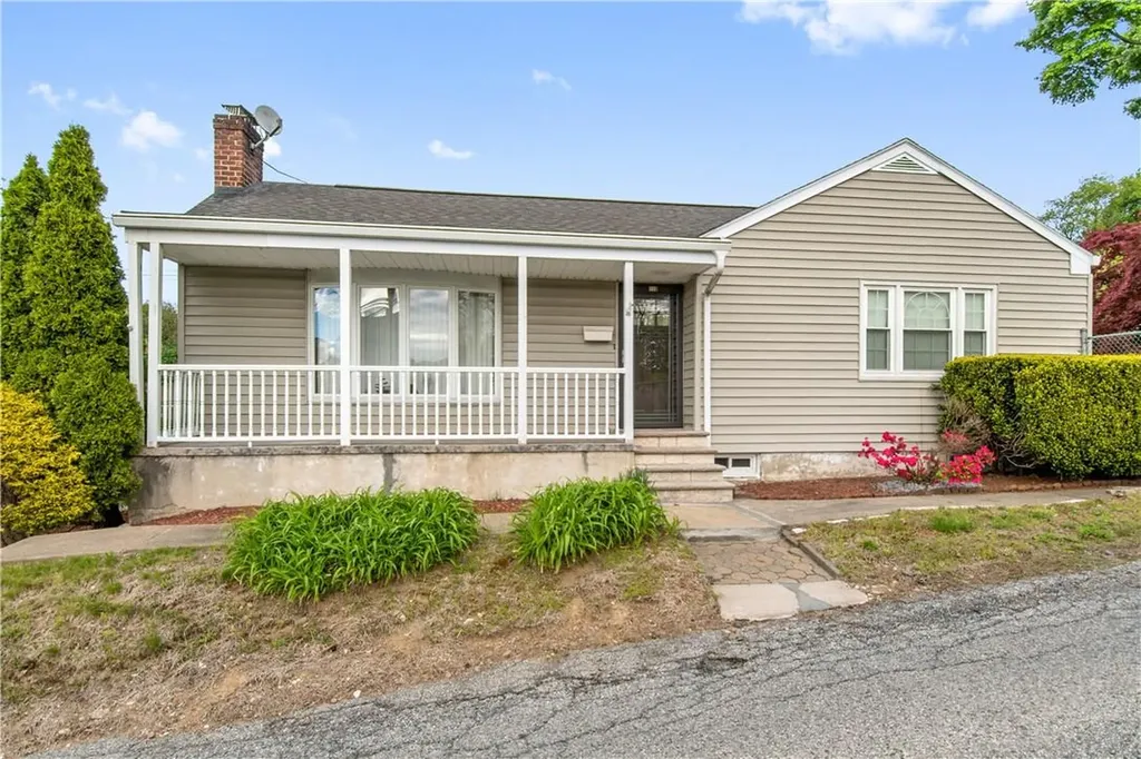113 Curtis Lane Yonkers NY 10710