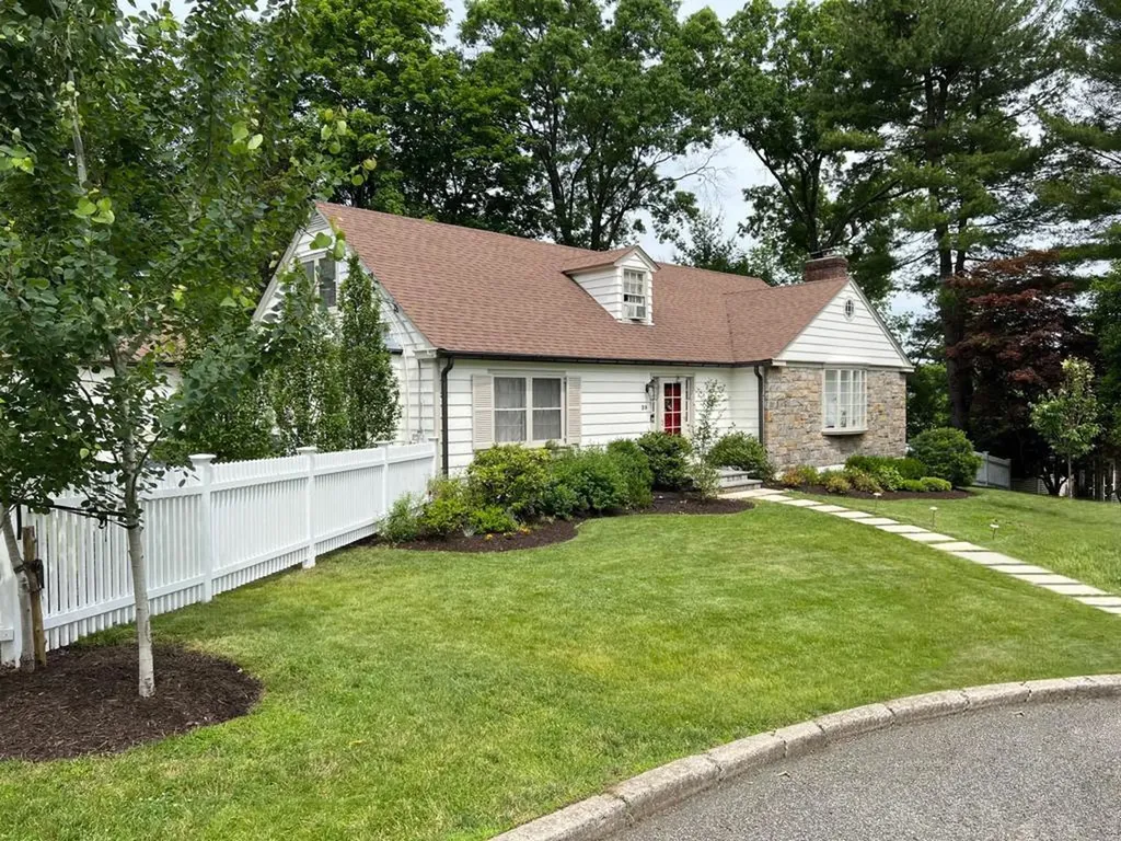 39 Brace Terrace Dobbs Ferry NY 10522