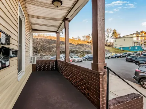 75 Chestnut Street Yonkers NY 10701