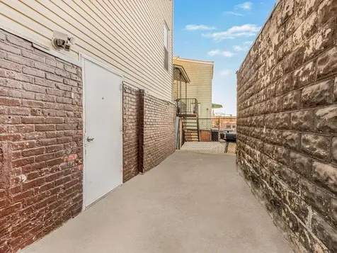 75 Chestnut Street Yonkers NY 10701