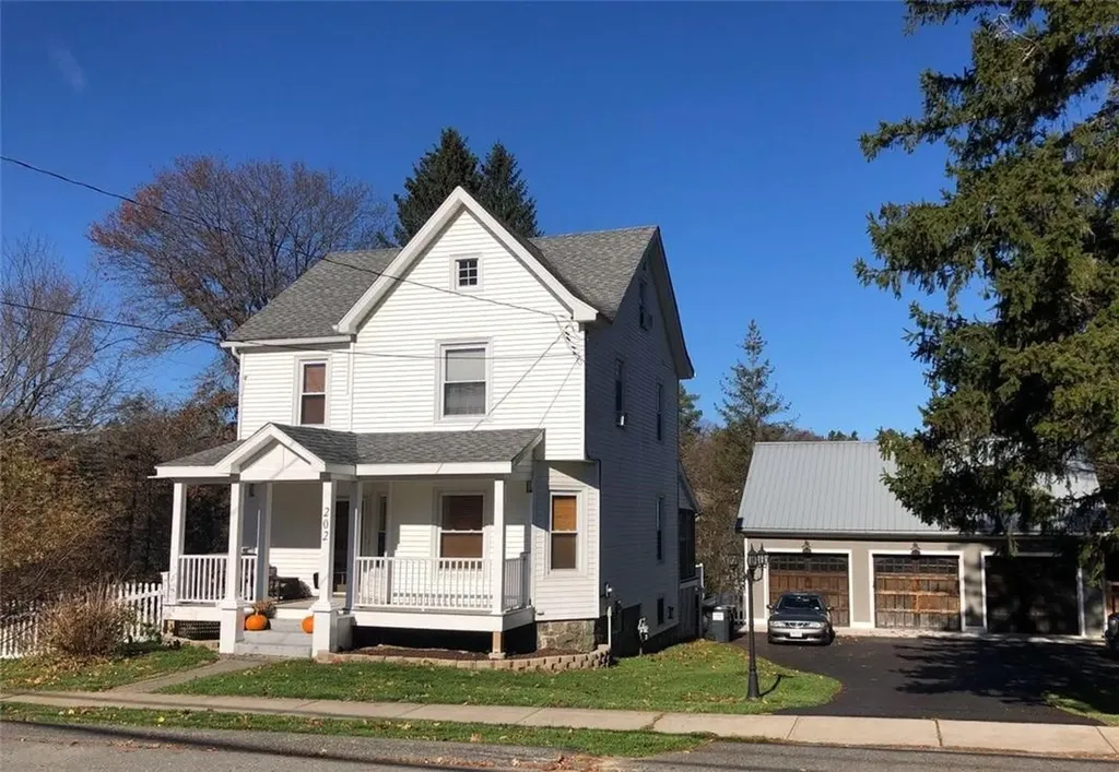 202 E Main Street Walden NY 12586