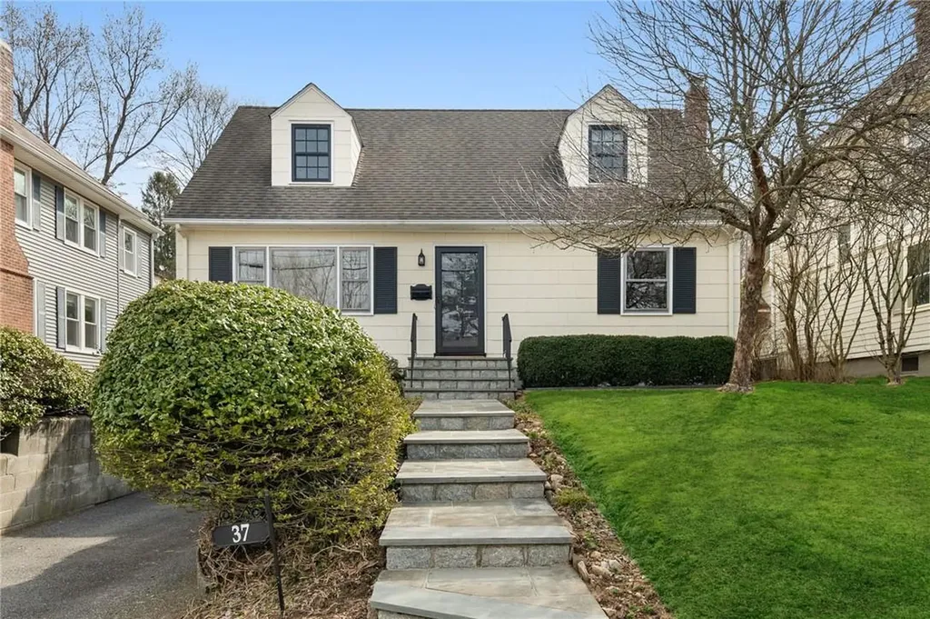 37 Brook Street Mount Kisco NY 10549