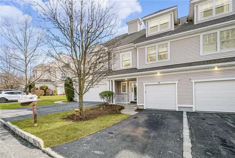161 Underhill Lane Peekskill NY 10566
