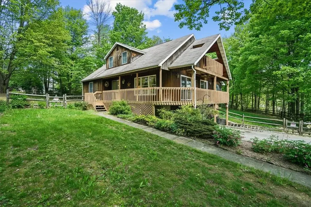 18 Waterloo Road Westtown NY 10998