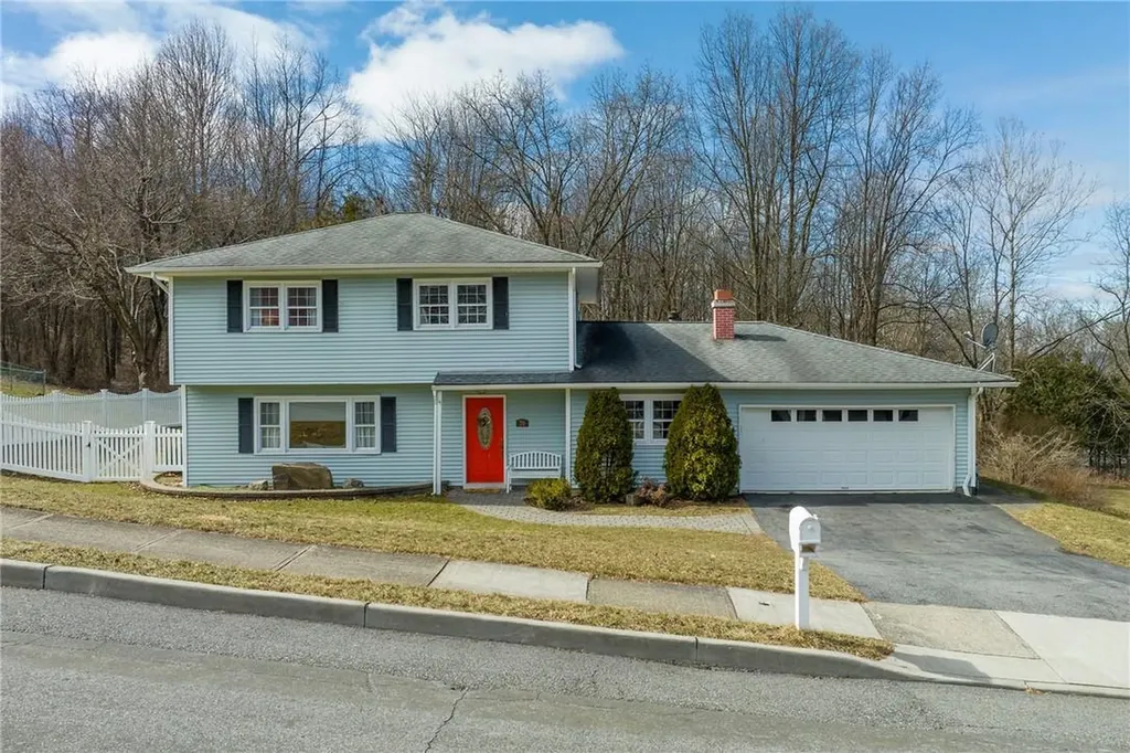 70 Southern Lane Warwick NY 10990