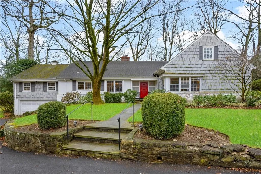 1 Dudley Lane Larchmont NY 10538