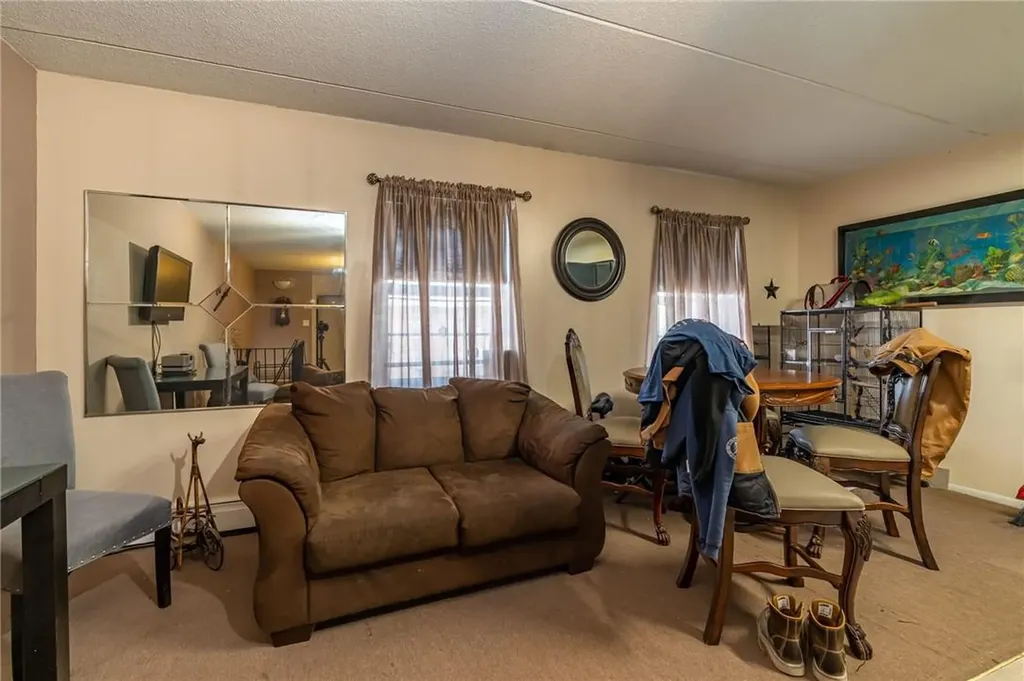 464 E 179th Street Bronx NY 10457