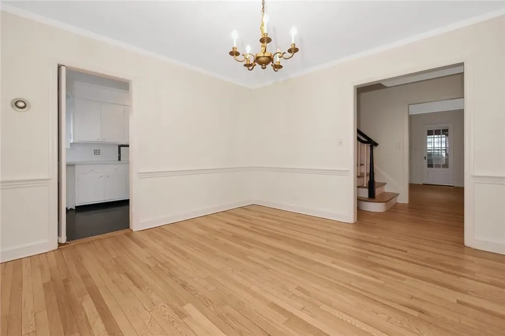 128 Albemarle Road White Plains NY 10605