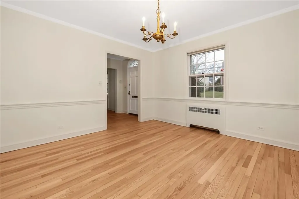 128 Albemarle Road White Plains NY 10605