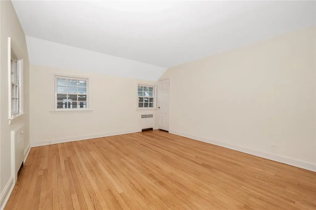 128 Albemarle Road White Plains NY 10605