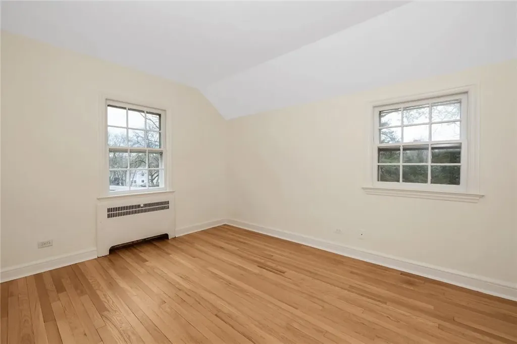 128 Albemarle Road White Plains NY 10605