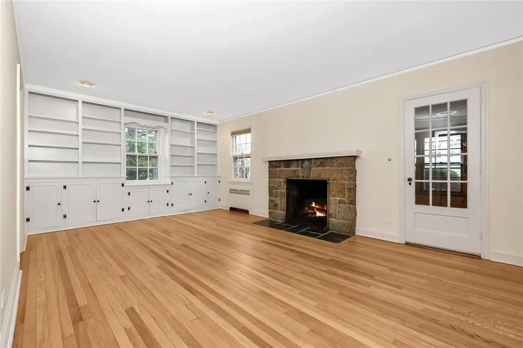 128 Albemarle Road White Plains NY 10605