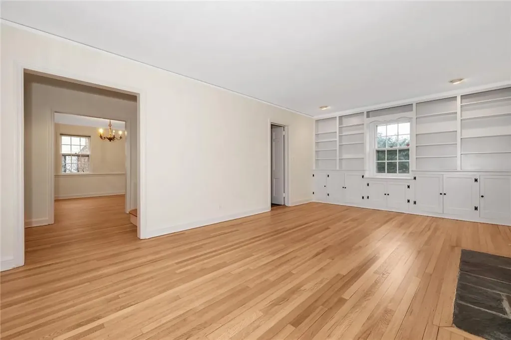 128 Albemarle Road White Plains NY 10605