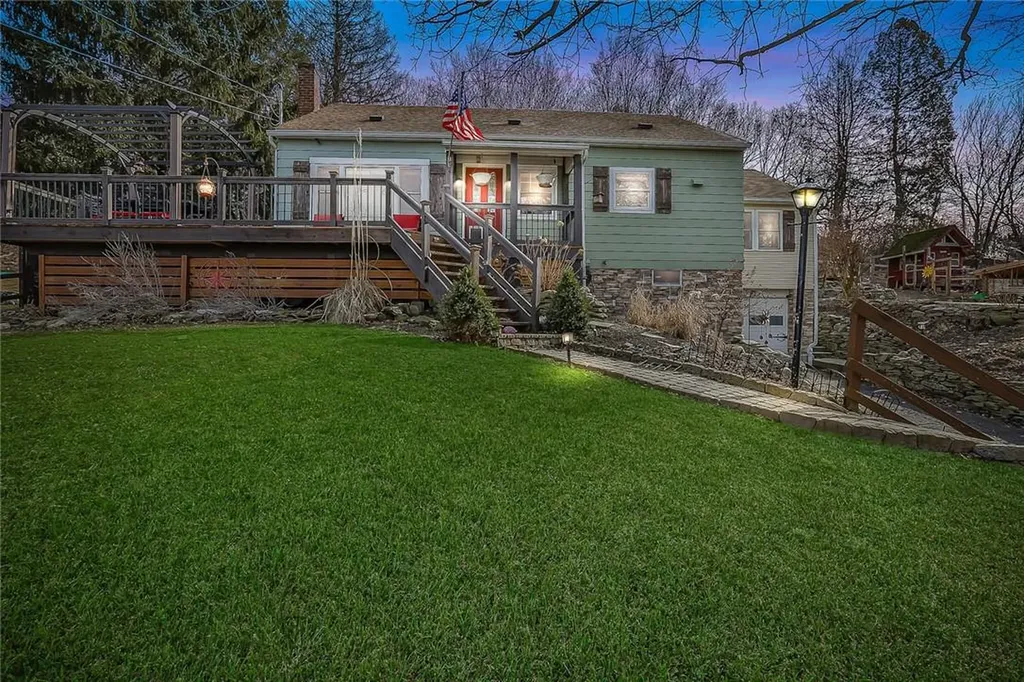 44 Cliff Avenue Clintondale NY 12515