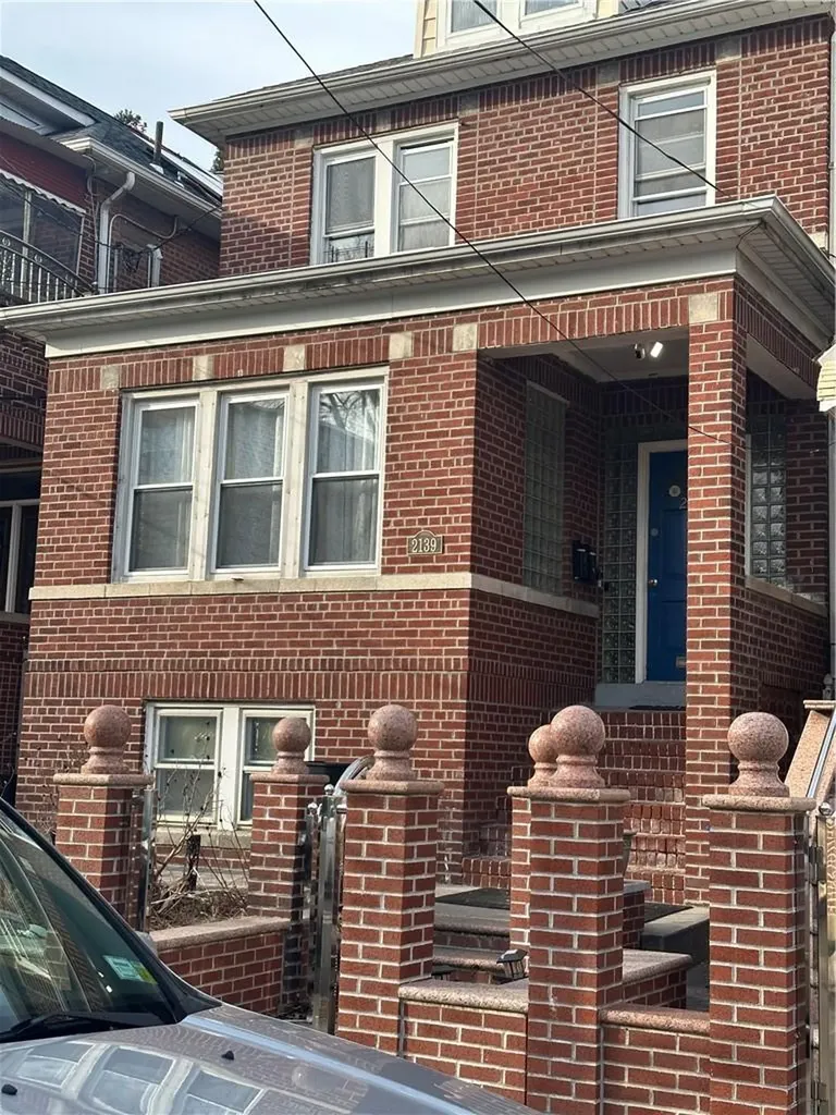 2139 Quimby Avenue Bronx NY 10473