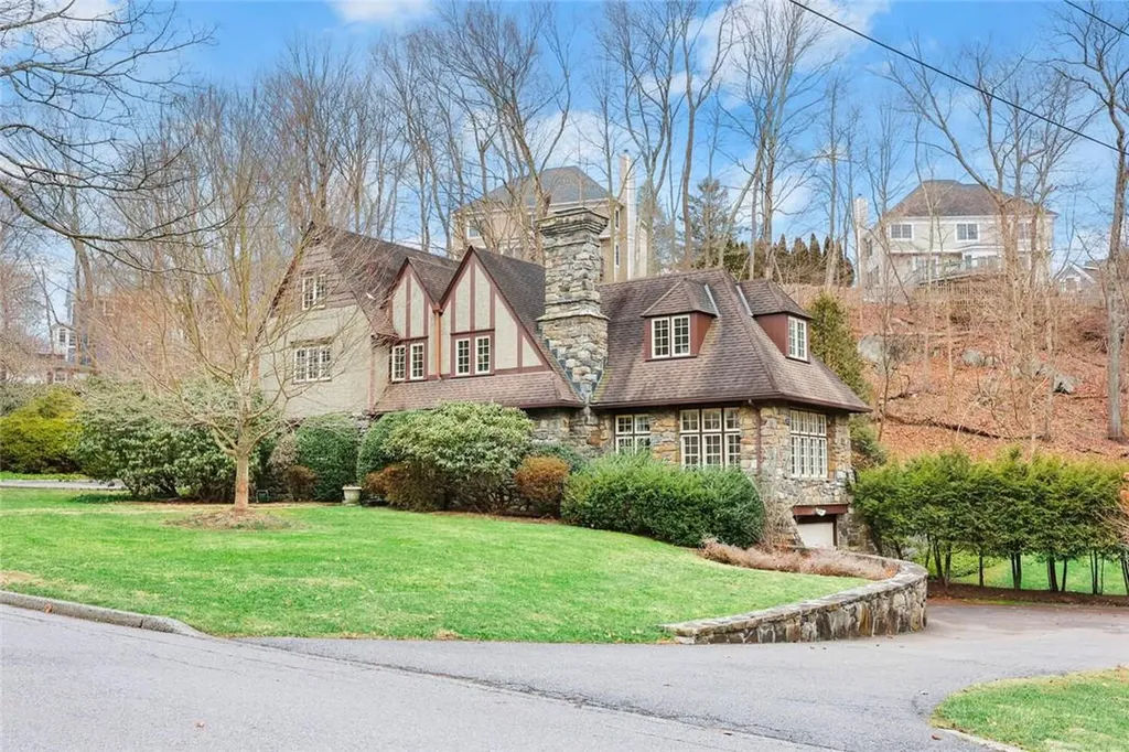 60 Orchard Road Mount Kisco NY 10549
