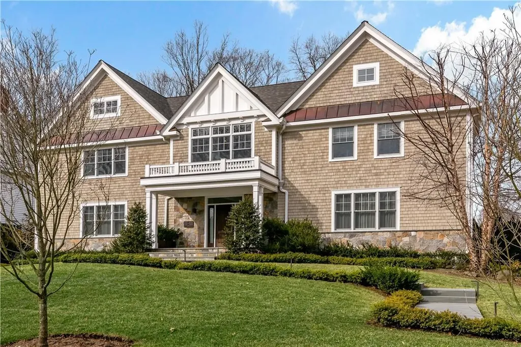 5 Seneca Road Scarsdale NY 10583
