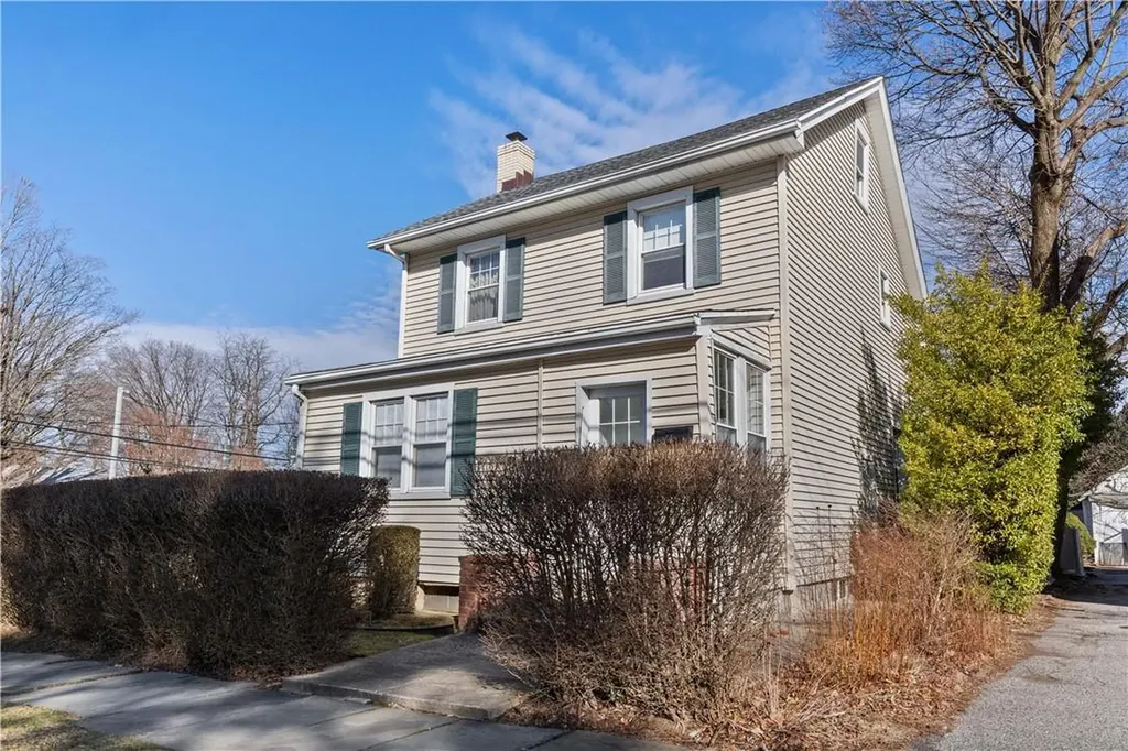 225 Maple Avenue Mamaroneck NY 10543