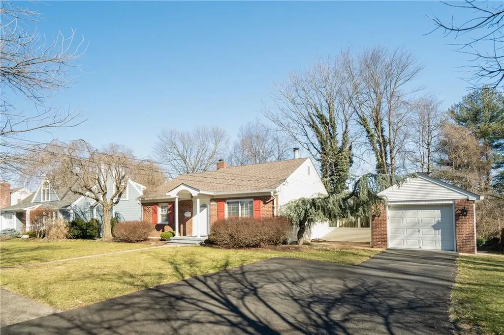 44 Eimer Street Tappan NY 10983