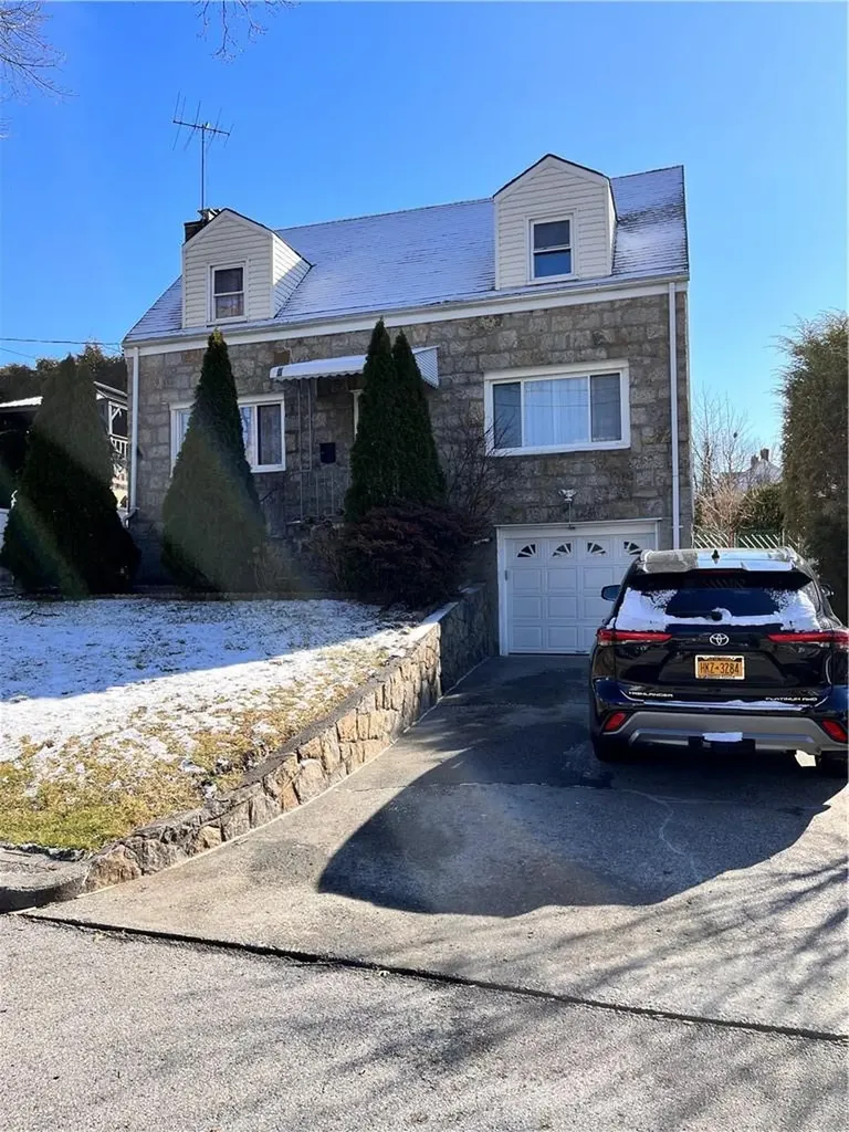 84 Cypress Street Yonkers NY 10704