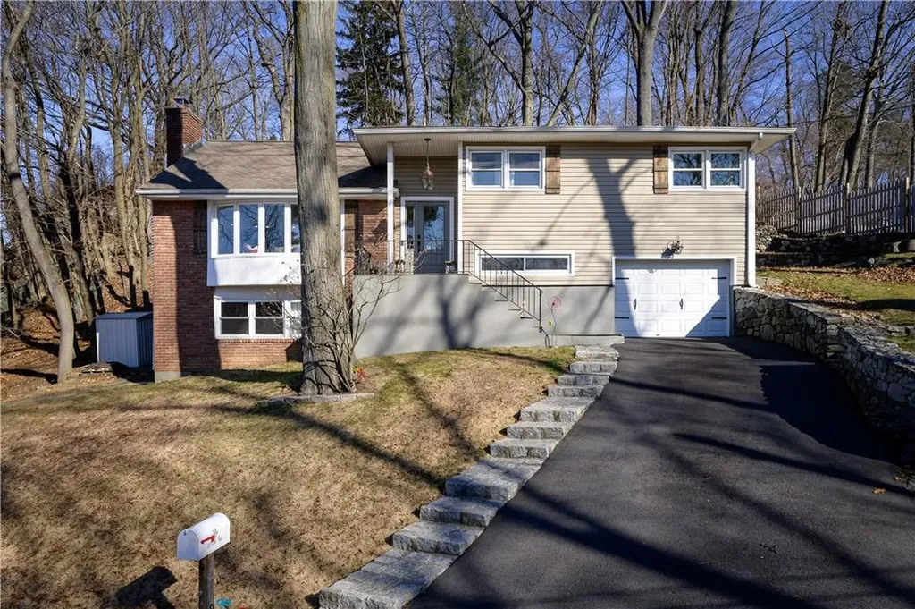 13 Oak Rise Irvington NY 10533